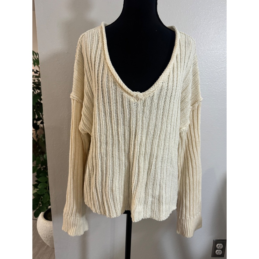 Pol Cream Ribbed Knit V-Neck Oversized Sweater SMST424B Ivory Wool Blend Medium